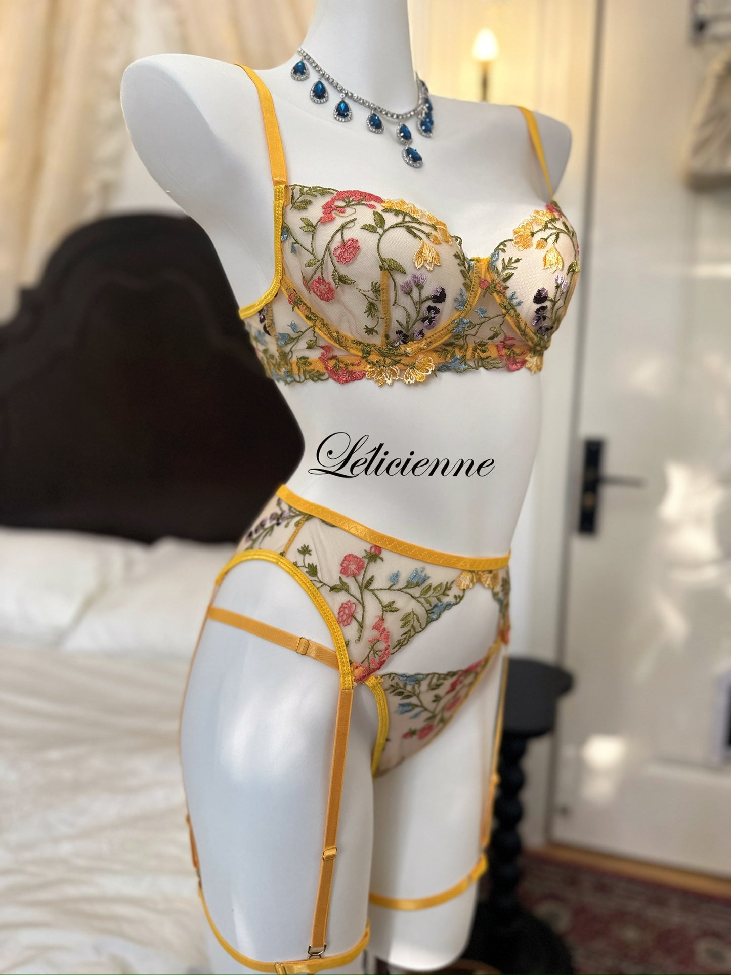 Matin en Fleurs Bra set